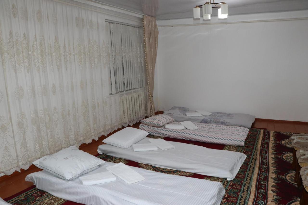 Guest House Semetei Bokonbayevo Buitenkant foto