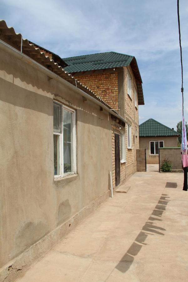 Guest House Semetei Bokonbayevo Buitenkant foto
