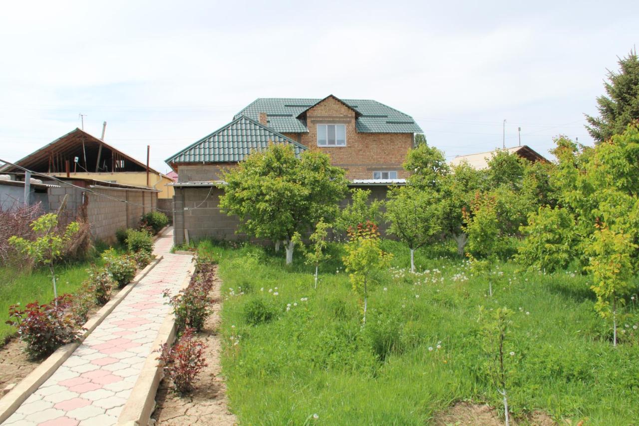 Guest House Semetei Bokonbayevo Buitenkant foto